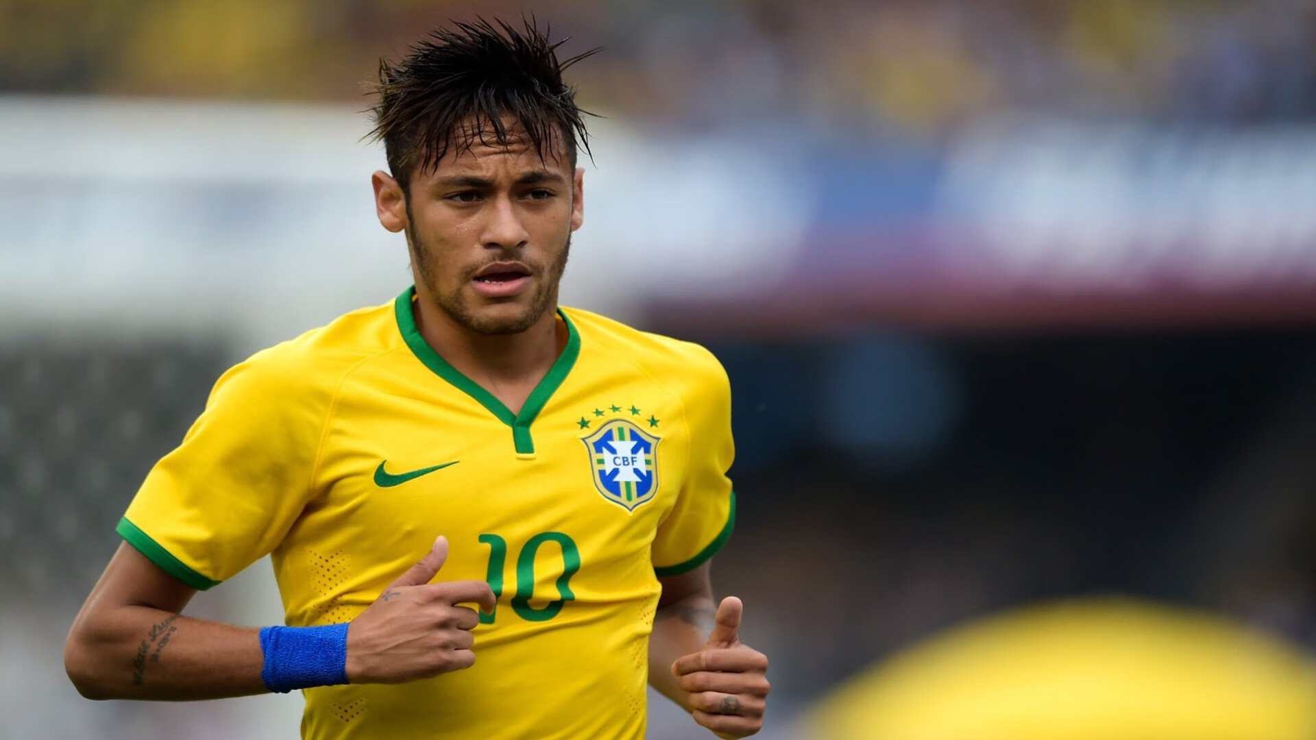 莫伊：全黑队前锋中的“钢铁战士”，屡次为球队挡住攻势